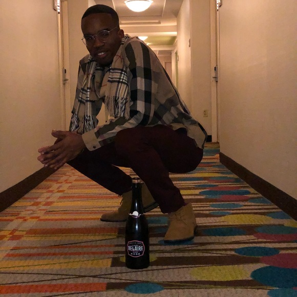 Meet your Posher, Javonte - Picture 1 of 1